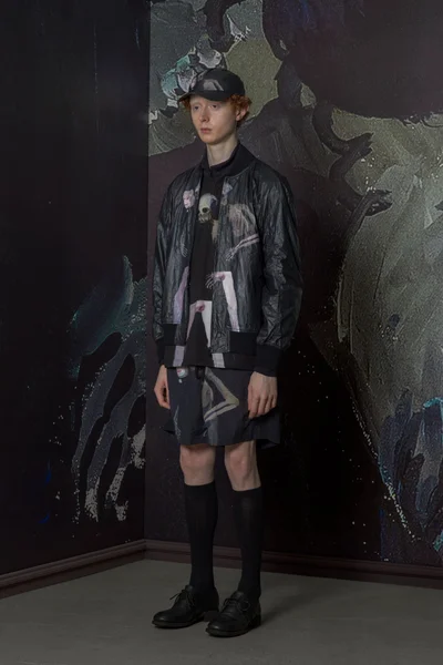 Look 40